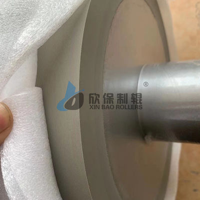 लेजर रोलर्स नकली के प्रतिरोध को बढ़ाते हैं, चिपकने की क्षमता में सुधार करते हैं और विशेष ऑप्टिकल प्रभाव प्राप्त करते हैं