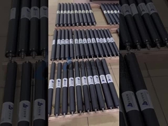 छपाई के लिए रबर रोलर की सतह चिकनी, पहनने के लिए प्रतिरोधी और लंबी सेवा जीवन है